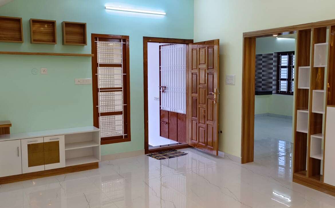 House for sale in Konam