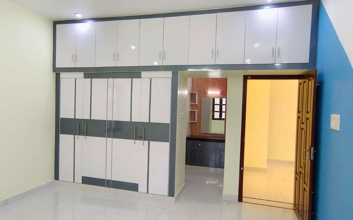 House for sale in Konam