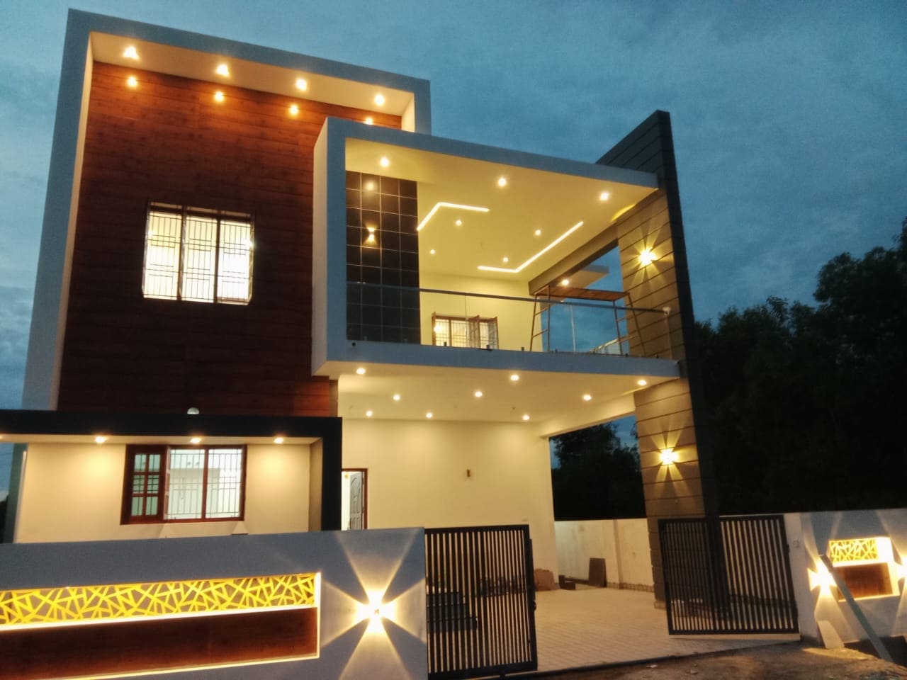 House for sale in VIP garden, Tammathukonam