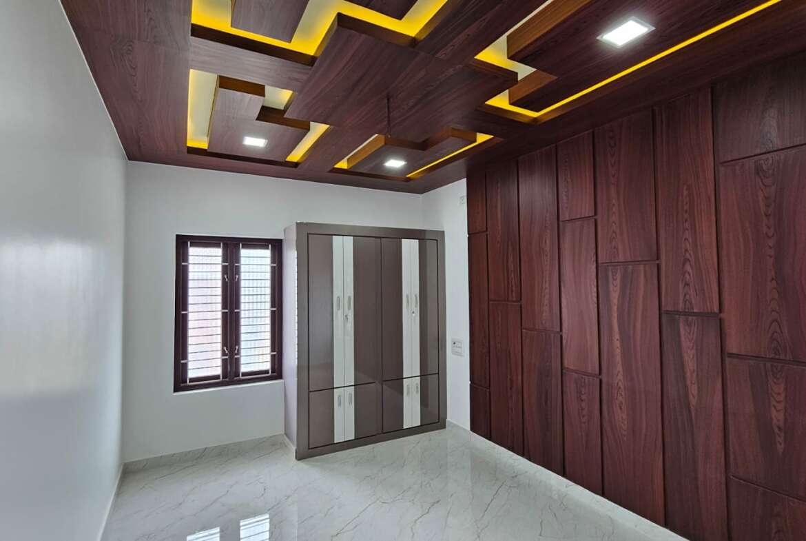 3bhk-house-for-sale-in-vip-garden-5