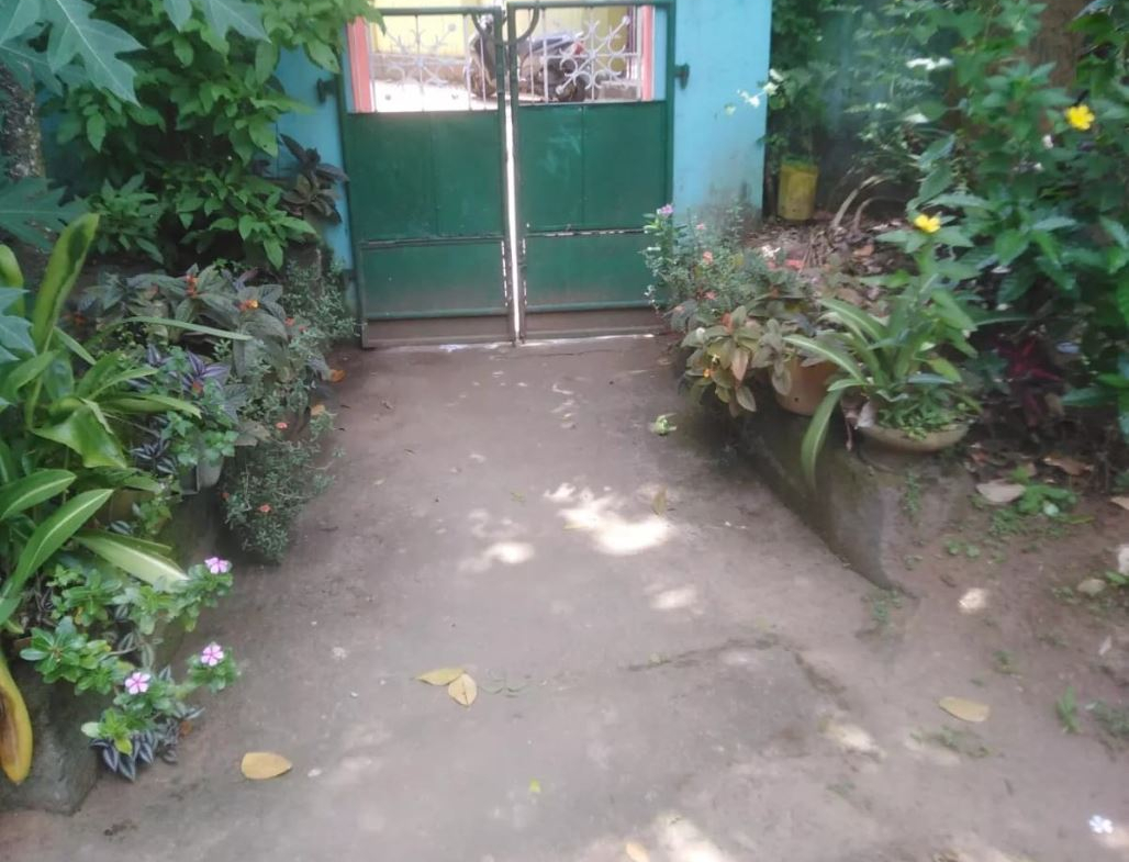 Karan kadu House-sale