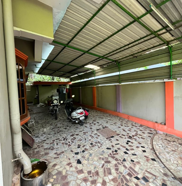 6BHK House For Sale in Peruvilai