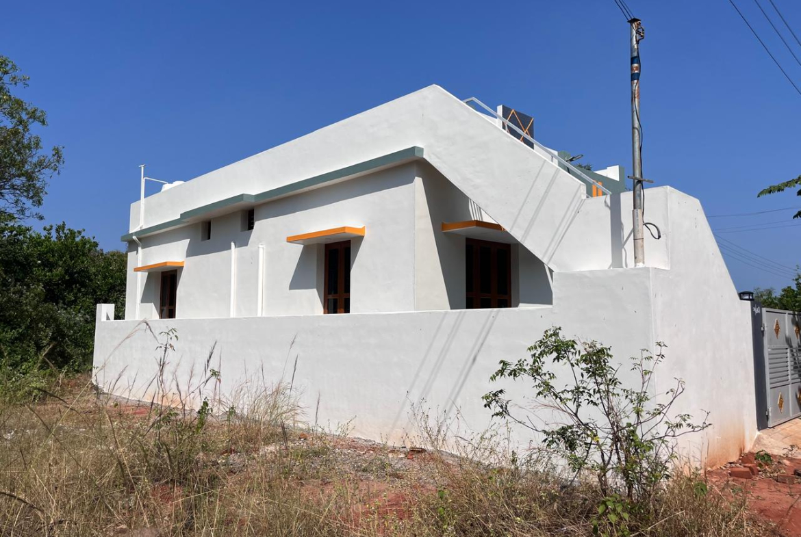 Kesavanputhoor house for sale